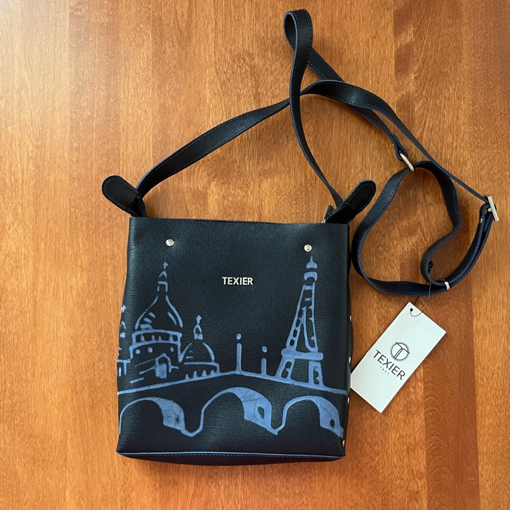 Texier Navy Leather Crossbody Bag